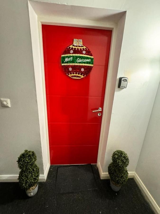 The Red Door Holiday Let Limavady Dış mekan fotoğraf